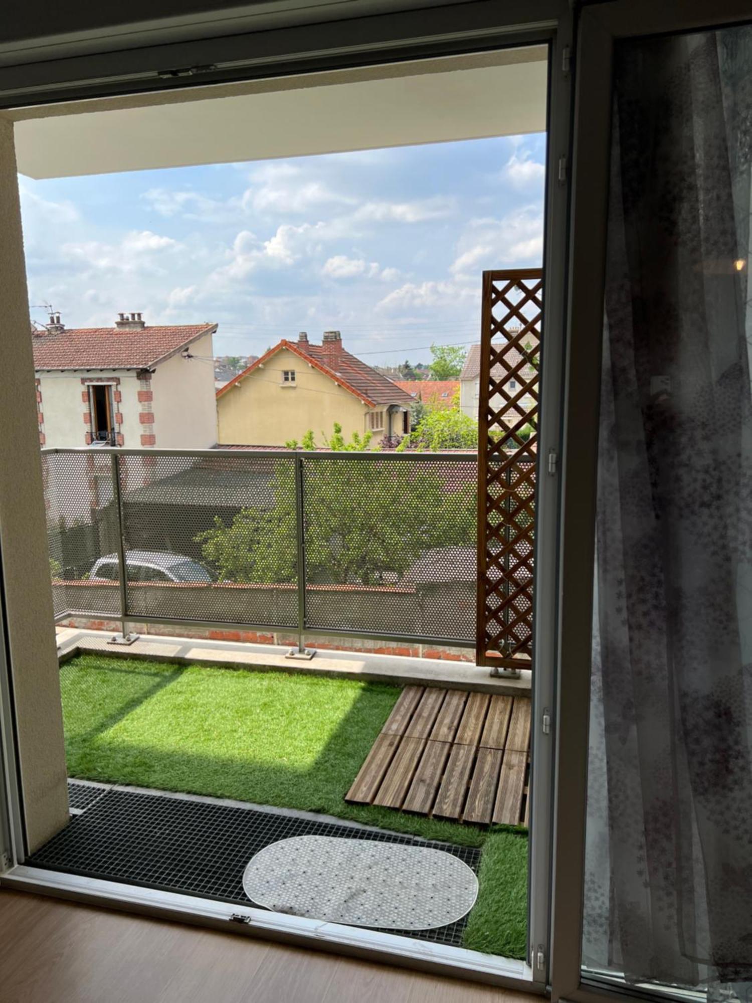 Spacieux T3 Pres De Paris Appartamento